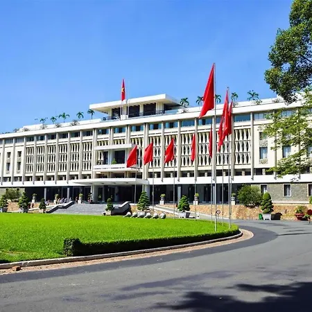 Phoenix Hotel Saigon-2